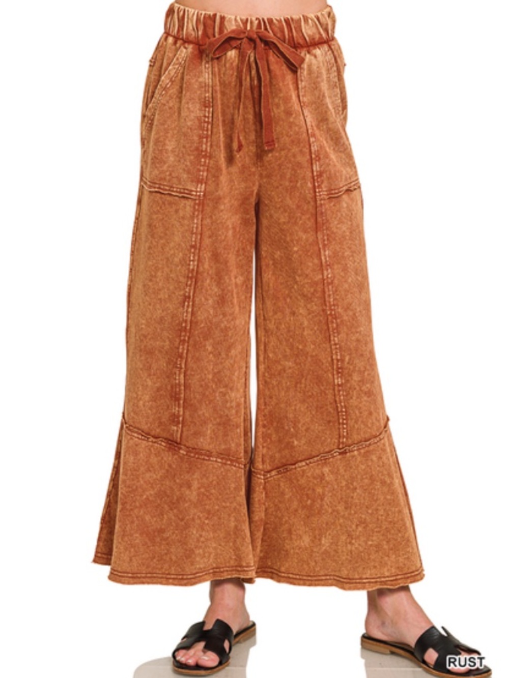 162 ❤️ ZENANA rust EXPOSED-SEAM FLARE
HEM PANTS WITH POCKETS